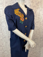 Charger l'image dans la galerie, Tailleur Christian lacroix taille 46
