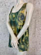 Charger l&#39;image dans la galerie, Haut en soie Dries Van Noten taille 38
