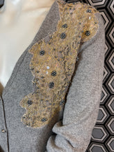 Charger l&#39;image dans la galerie, Cardigan Manoush brodé taille 40
