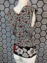 Charger l&#39;image dans la galerie, Haut Jean Paul Gaultier maille taille 38
