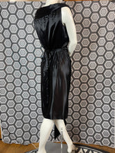 Charger l&#39;image dans la galerie, Incroyable robe neuve Vivienne Westwood Red Label taille 40
