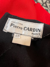 Charger l'image dans la galerie, Blouse vintage Pierre Cardin taille 40
