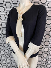 Charger l&#39;image dans la galerie, Cardigan Prada taille 36
