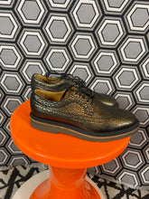 Charger l&#39;image dans la galerie, Paire de chaussures Paul Smith mordorées pointure 36
