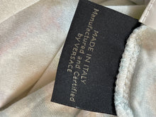 Charger l&#39;image dans la galerie, Haut Versace taille 42
