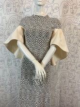 Charger l&#39;image dans la galerie, Incroyable robe de créateur taille 38
