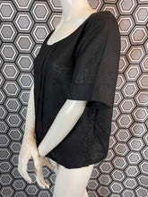 Charger l&#39;image dans la galerie, Haut Yves Saint Laurent rive gauche taille 42
