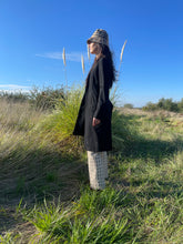 Charger l'image dans la galerie, Superbe manteau Yohji Yamamoto taille 36
