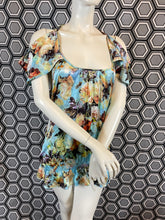 Charger l&#39;image dans la galerie, Haut neuf Jean-Paul Gaultier taille 40
