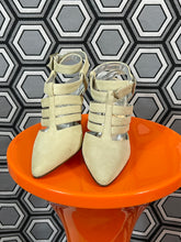 Charger l&#39;image dans la galerie, Escarpins vintage Thierry Mugler pointure 36
