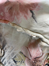 Charger l&#39;image dans la galerie, Incroyable chemise Roberto Cavalli taille 38
