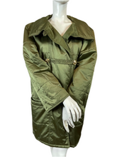 Charger l&#39;image dans la galerie, Manteau matelassé kaki Nina Ricci taille 38
