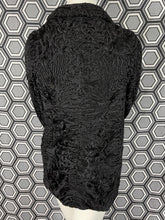 Charger l'image dans la galerie, Ensemble Chantal Thomass en astrakan vintage taille 36
