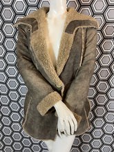 Charger l&#39;image dans la galerie, Peau lainée Vivienne Westwood Red label taille 36
