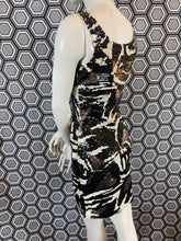 Charger l'image dans la galerie, Superbe robe à sequins Blacktie Oleg Cassini taille 38
