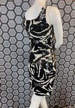 Charger l'image dans la galerie, Superbe robe à sequins Blacktie Oleg Cassini taille 38
