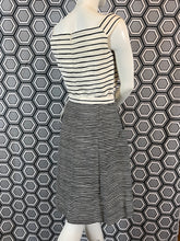 Charger l'image dans la galerie, Superbe robe Prada taille 36
