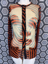 Charger l&#39;image dans la galerie, Cardigan Jean Paul Gaultier modèle Marlène Dietrich taille 38
