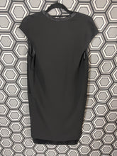 Charger l'image dans la galerie, Robe neuve avec étiquette Acne Studios taille 36

