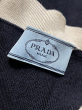 Charger l&#39;image dans la galerie, Cardigan Prada taille 36
