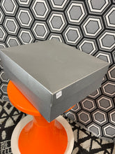 Charger l&#39;image dans la galerie, Paire de bottines en daim Robert Clergerie pointure 37
