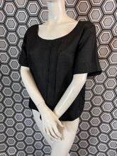 Charger l&#39;image dans la galerie, Haut Yves Saint Laurent rive gauche taille 42
