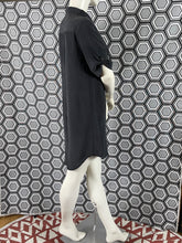 Charger l&#39;image dans la galerie, Robe chemise Equipment en soie taille 36

