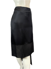 Charger l&#39;image dans la galerie, Jupe asymétrique Céline taille 38
