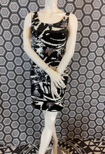 Charger l'image dans la galerie, Superbe robe à sequins Blacktie Oleg Cassini taille 38
