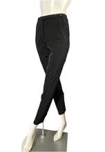 Charger l&#39;image dans la galerie, Pantalon noir Prada taille 34

