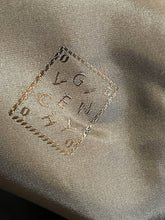 Charger l'image dans la galerie, Veste Givenchy taille 40

