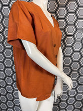 Charger l&#39;image dans la galerie, Haut Yves Saint Laurent rive gauche taille 38
