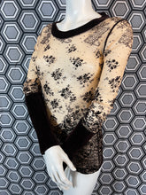 Charger l&#39;image dans la galerie, Haut en mesh Jean Paul Gaultier taille 38
