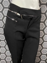 Charger l'image dans la galerie, Superbe pantalon Gucci taille 34
