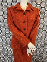 Charger l'image dans la galerie, Tailleur Yves Saint Laurent rive gauche taille 38
