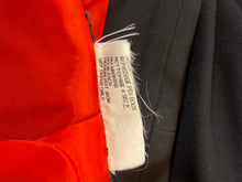 Charger l'image dans la galerie, Très belle veste Christian Lacroix taille 44
