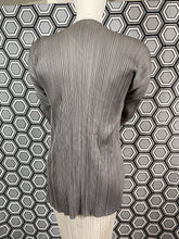 Charger l&#39;image dans la galerie, Veste Pleats Please Issey Miyake
