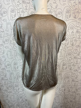 Charger l&#39;image dans la galerie, Haut en lamé Jil Sander taille 38
