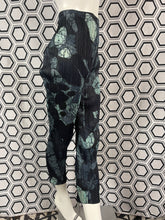 Charger l&#39;image dans la galerie, Pantalon Pleats Please Issey Miyake
