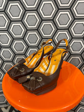 Charger l&#39;image dans la galerie, Paire d’escarpins vintage Céline pointure 36 1/2 neufs
