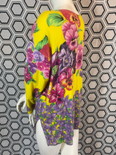 Charger l&#39;image dans la galerie, Haut Versace jeans couture taille 40
