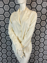 Charger l&#39;image dans la galerie, Chemisier Anne Fontaine taille 38
