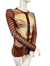 Charger l&#39;image dans la galerie, Cardigan Jean Paul Gaultier modèle Marlène Dietrich taille 38
