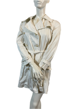 Charger l'image dans la galerie, Trench DKNY taille 42
