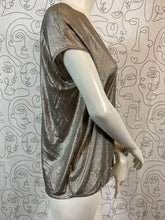 Charger l&#39;image dans la galerie, Haut en lamé Jil Sander taille 38
