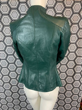 Charger l'image dans la galerie, Veste vintage en cuir Thierry Mugler taille 38
