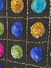 Charger l'image dans la galerie, Veste à sequins vintage taille 40
