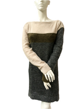 Charger l&#39;image dans la galerie, Robe à Balenciaga taille 38/40
