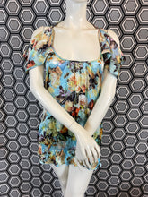 Charger l&#39;image dans la galerie, Haut neuf Jean-Paul Gaultier taille 40
