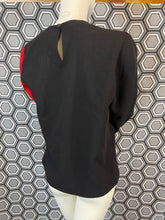 Charger l'image dans la galerie, Blouse vintage Pierre Cardin taille 40
